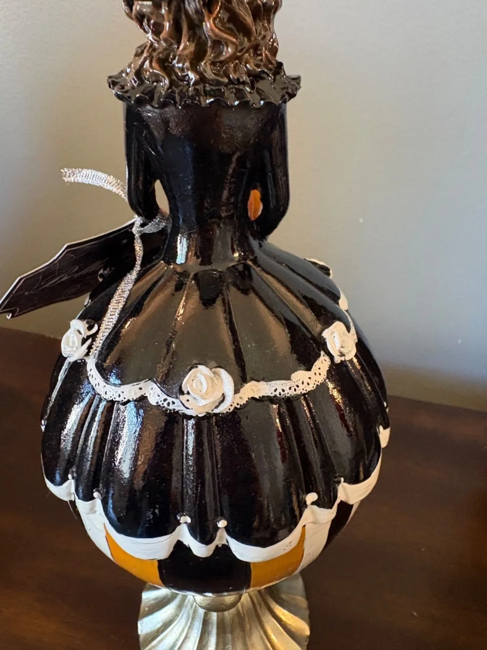 Bella Lux Resin Halloween Round Witch on Gold Pedestal with Pumpkin